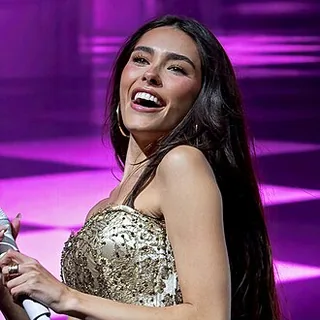 Madison Beer