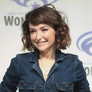 Milana Vayntrub