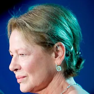 Dianne Wiest