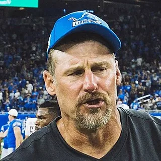 Dan Campbell