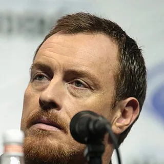 Toby Stephens