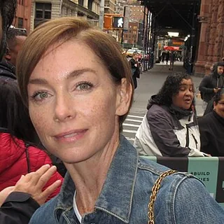 Julianne Nicholson
