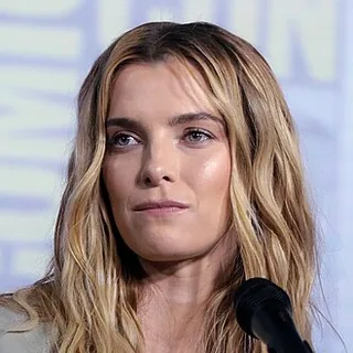 Betty Gilpin