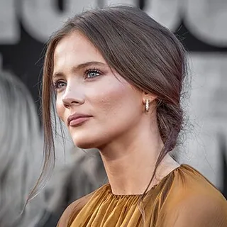 Freya Allan