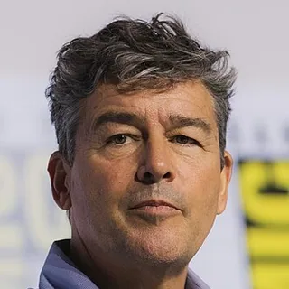 Kyle Chandler