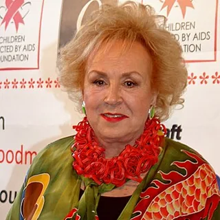 Doris Roberts